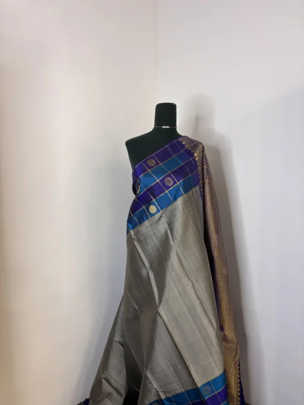 Kanchipuram – Half and Half / Long Border