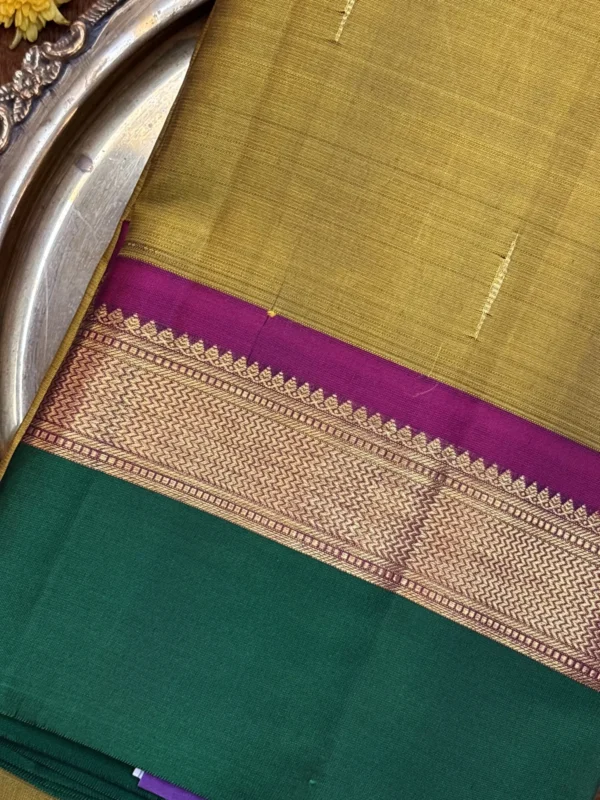 Kanchipuram – Traditional Buttas