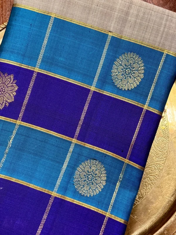 Kanchipuram – Half and Half / Long Border