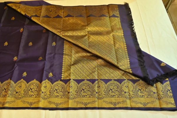 Kanchipuram – Self Saree